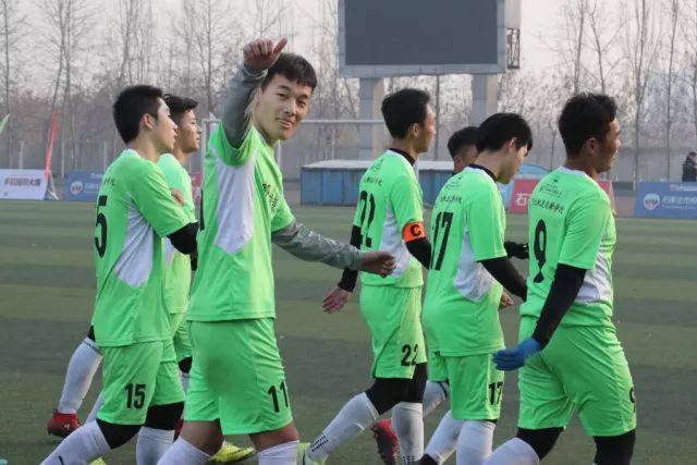 唐斯27+13尼克斯擒猛龙止3连败 步行者胜公牛