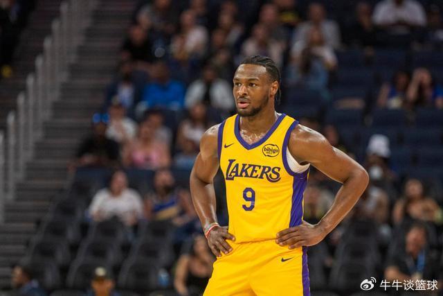 记者：辽篮若想请回杨鸣 先要在经纪费上让步